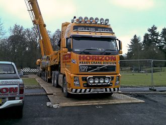 Horizion cranes1 2048 x 1536 w330